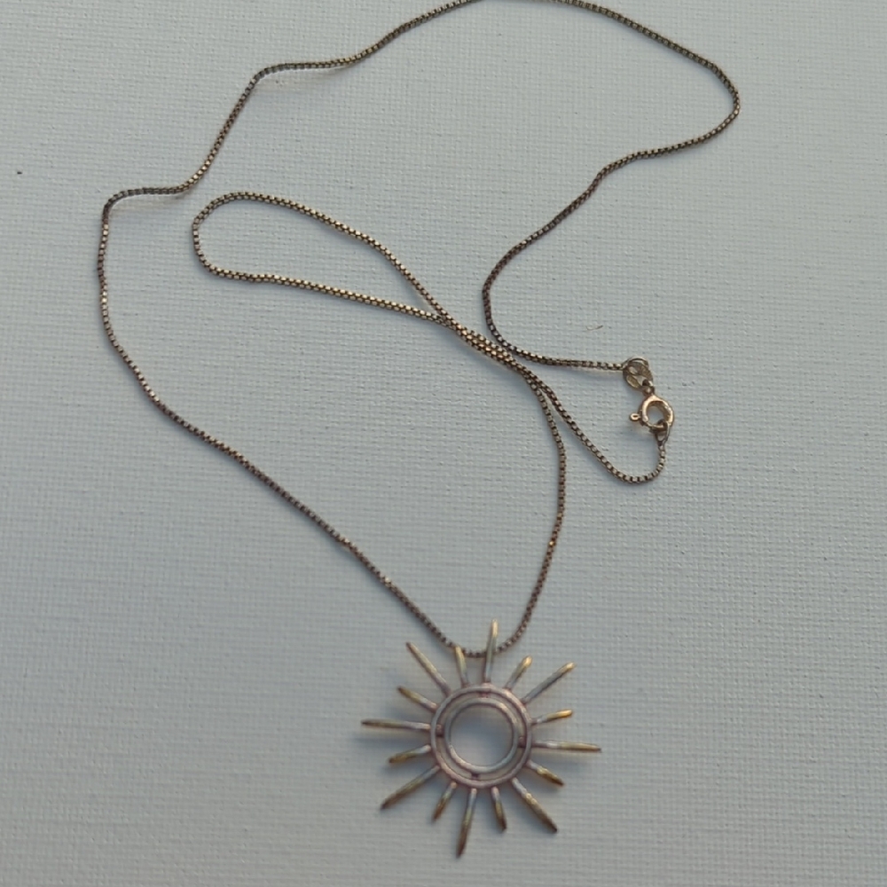 Vintage Sterling Silver Radiant Sun Necklace
